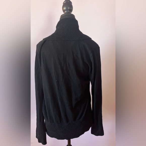 Thick black cardi with thick neckline Size L - Picture 2 of 2